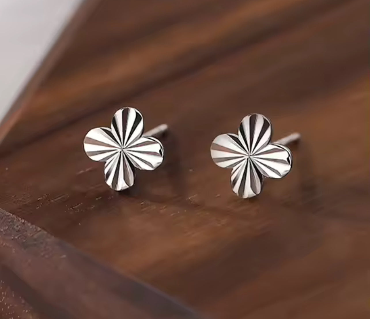 Sterling Silver / Gold Flower Style Stud Earrings