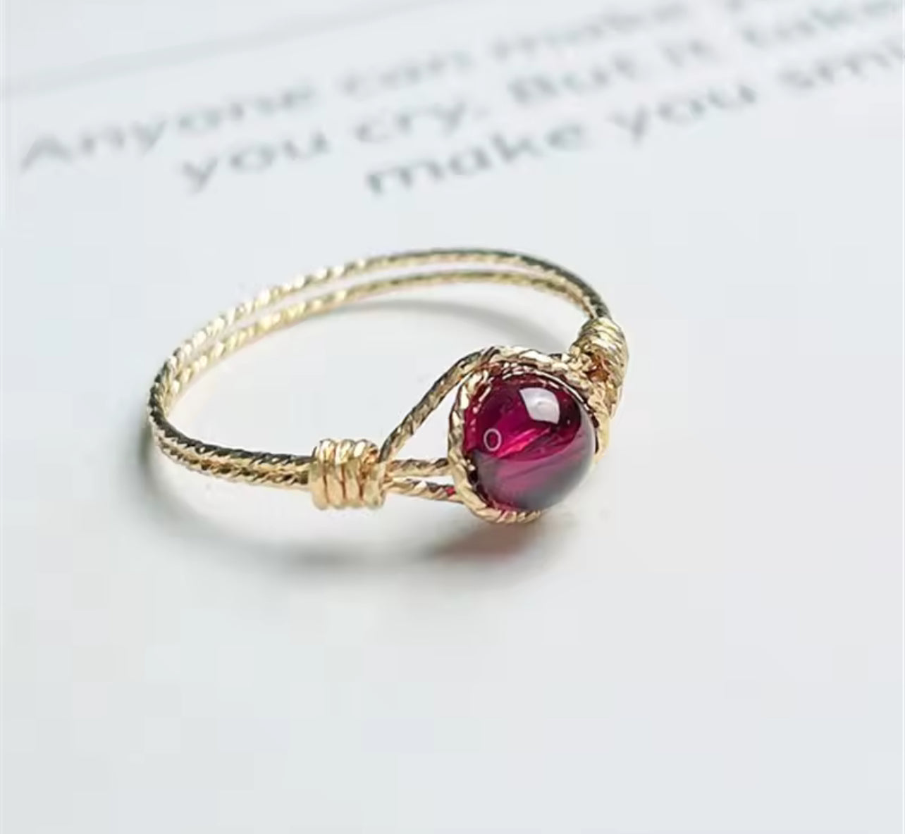 14K Gold Natural Garnet Vintage Ring