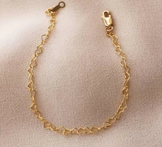 14K Gold Love Heart Dainty Womens Bracelet