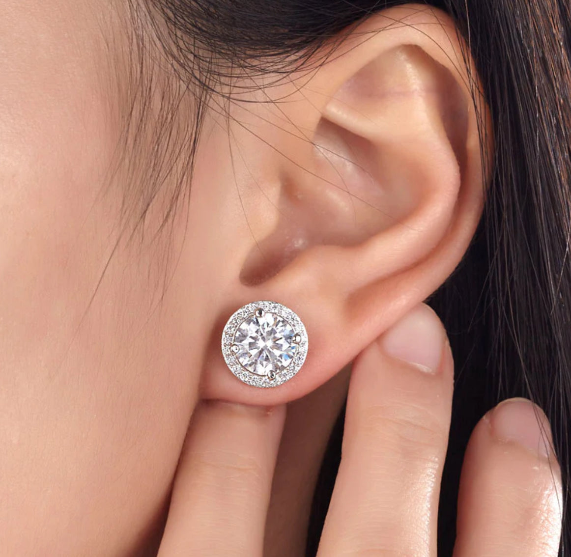2 Carat Round Cut Lab Diamond Stud Earrings