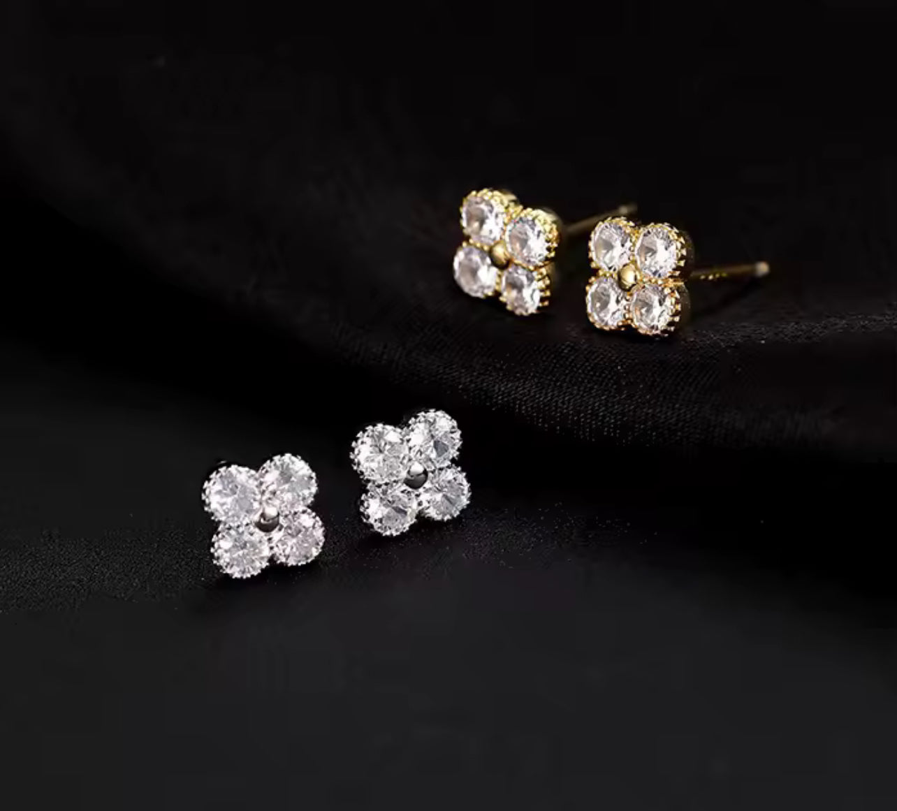 Sterling Silver / Gold Clover Style Stud Earrings