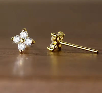 Dainty Clover Design Gold / Silver Stud Earrings