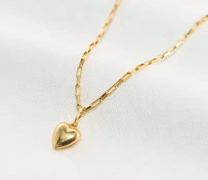 14K Gold Love Heart Pendant Necklace