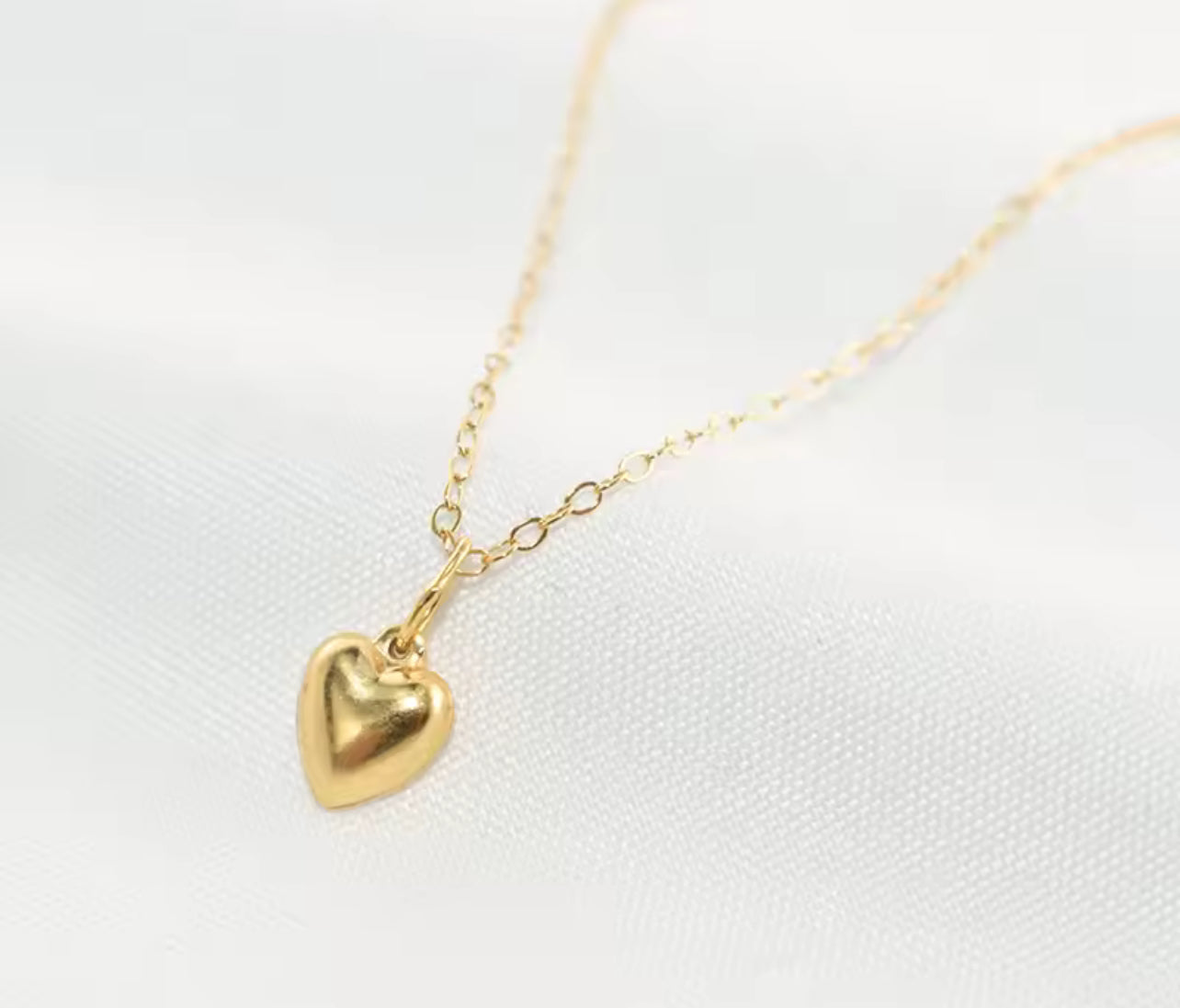 14K Gold Love Heart Pendant Necklace