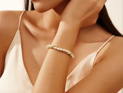 Fresh Water White Pearl Bracelet Silver / Gold