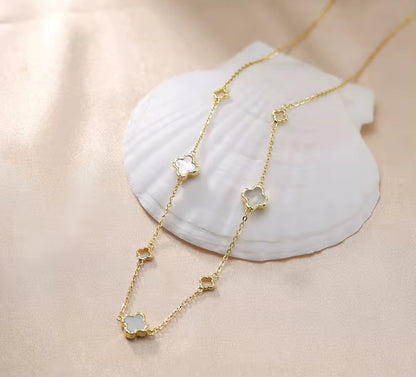Clover Design Silver / Gold Womens Necklace