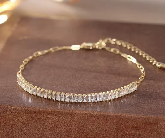 Paperclip Tennis Chain Emerald Cut Womens Bracelet Gold / Silver